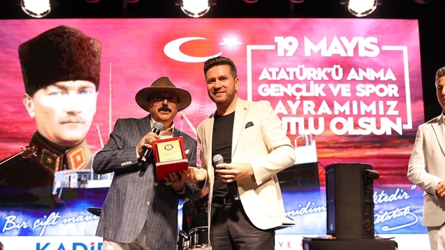 Tavas'ta 19 Mayıs coşkusu gençlik konseriyle taçlandı