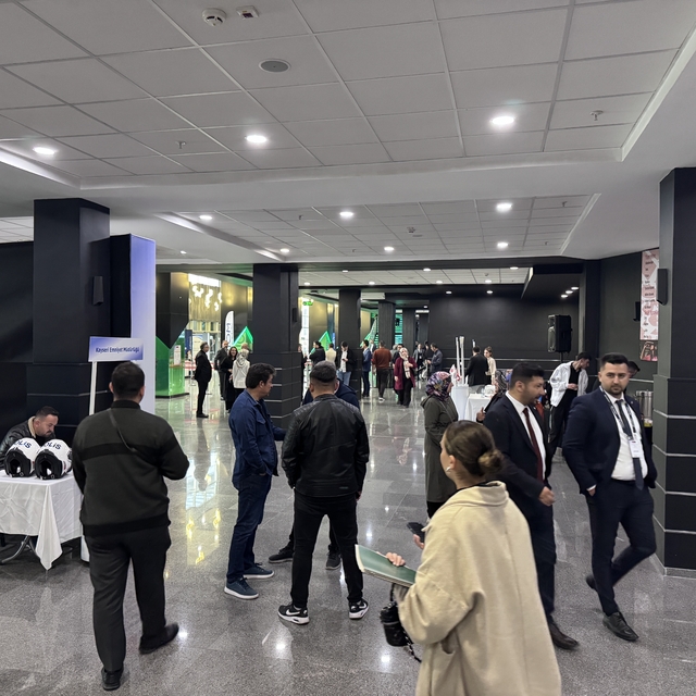 Kayseri'de bin 500 işsiz işverenle buluştu
İŞKUR İl Müdürü Ayşe Ak: "Amacım...
