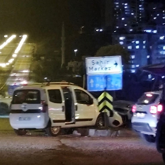 Siirt'te trafik kazası: 2 yaralı