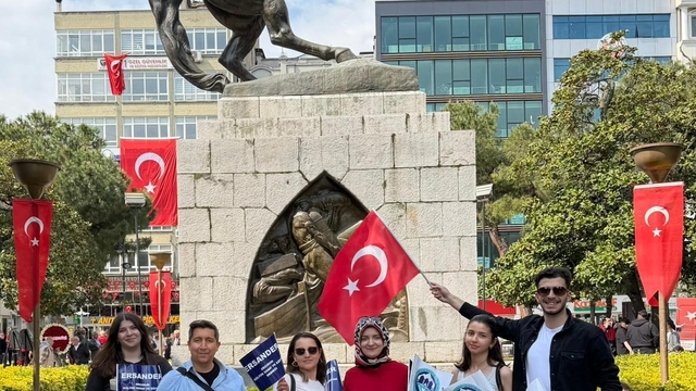 Erzurumlu gençler Samsun'a çıkarma yaptı