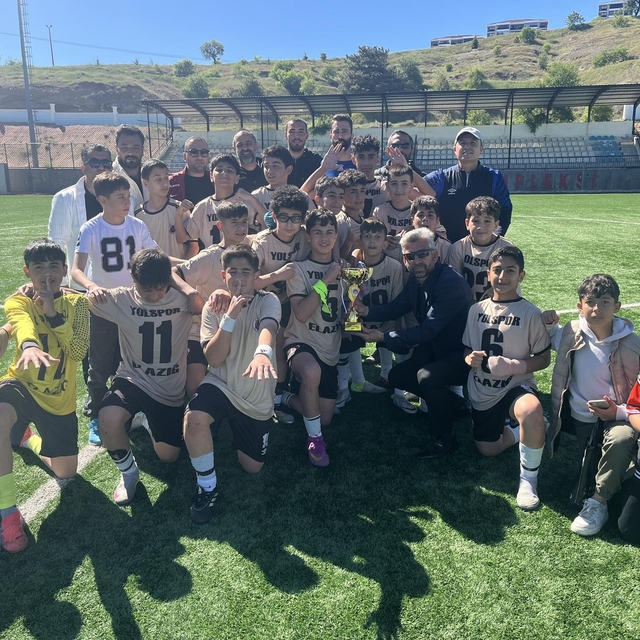 Elazığ U13 Ligi'nden Yolspor şampiyon oldu