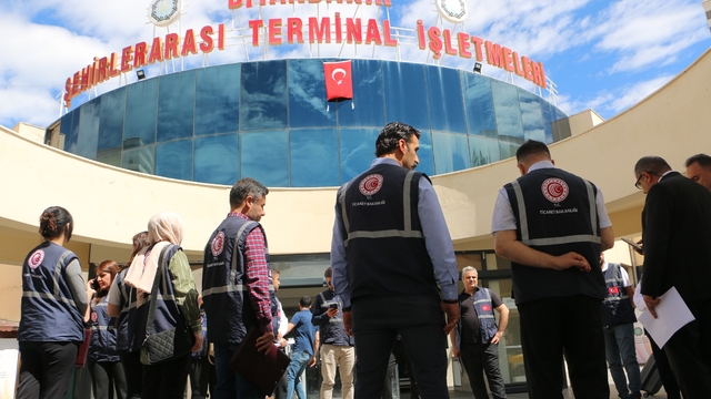 Diyarbakır Şehirler Arası Otobüs Terminalinde bayram öncesi fiyat denetimi