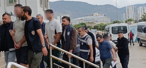 Kozan'da 5 cinayet şüphelisi adliyeye sevk edildi
