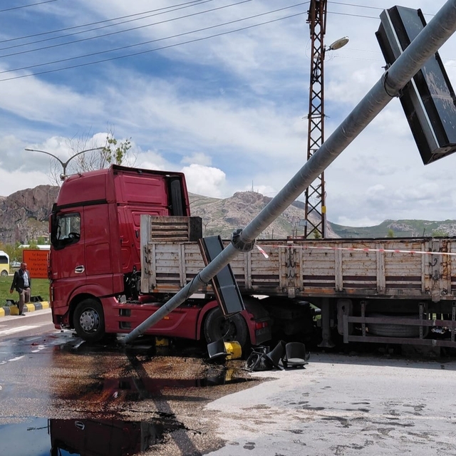Van'da trafik kazası: 1 yaralı