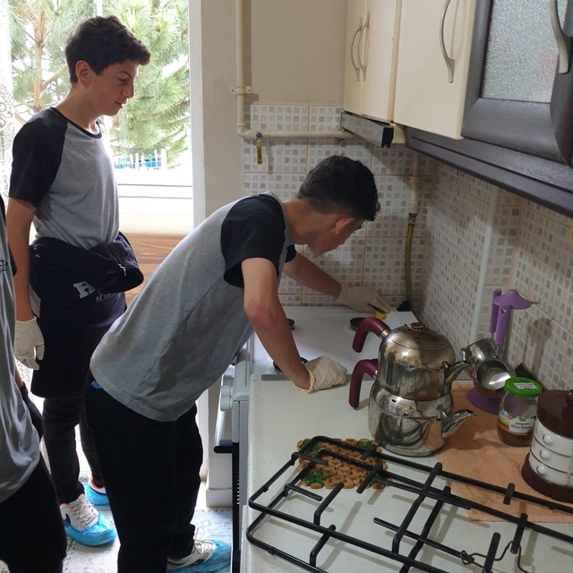 İnegöl'de öğrencilerden alkışlanacak proje
Öğrencilerden bayram öncesi örne...