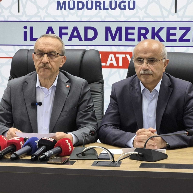 Malatya'da 5.6 büyüklüğünde deprem (12)