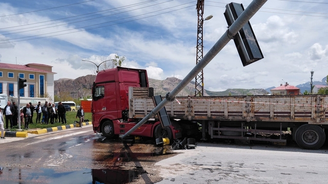 Van'da trafik kazası: 1 yaralı