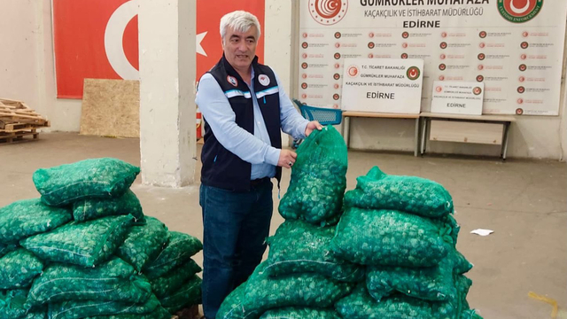 Kapıkule'de 760 kilogram kum midyesi ele geçirildi