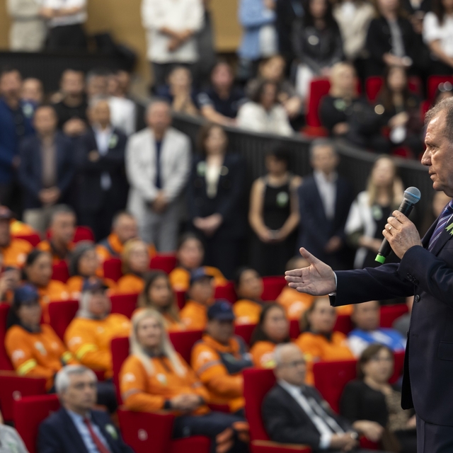 Başkan Seçer: "Mersin'i sahiplenen bir belediyecilik anlayışımız var"
