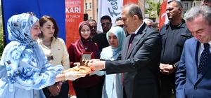 Hakkari'de yöresel lezzetler tanıtıldı