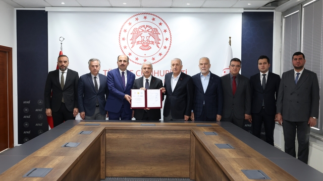 3. Konya Mesleki Eğitim İstihdam Fuarı'nın imzaları atıldı