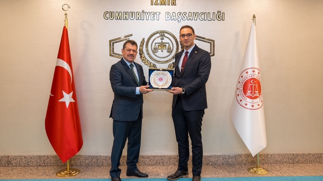 Ceza ve Tevkifevleri Genel Müdür Yardımcısı Kocakale'den İzmir Cumhuriyet Başsavcısı Yeldan'a ziyaret