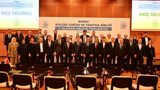 Bursa Kültür Turizm ve Tanıtma Birliği Başkanı Oktay Yılmaz güven tazeledi
Bursa Kültür Turizm ve Tanıtma Birliği'nin 2026 yılı mayıs ayı olağan meclis toplantısı yapıldı