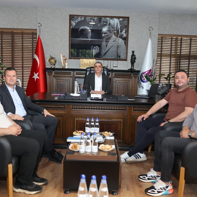 Şehzadeler Belediyesinden personeline bayram müjdesi