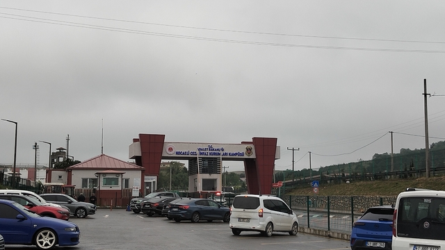 7 işçinin öldüğü kozmetik fabrikasındaki yangına ilişkin davanın 2'nci duruşması başladı (2)
