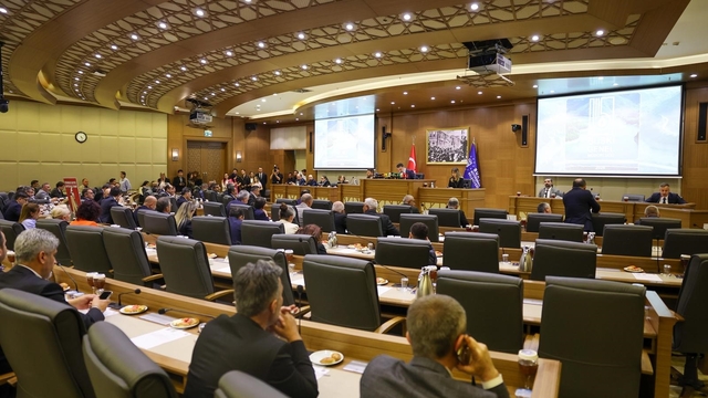 BUSKİ 2025 Faaliyet Raporu'na meclisten onay
Başkan Vekili Biba: "Vatandaş fatura endeksine bakarak kararını verecek"