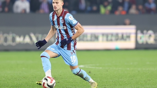 Trabzonspor, Ernest Muçi'nin bonservisini aldı