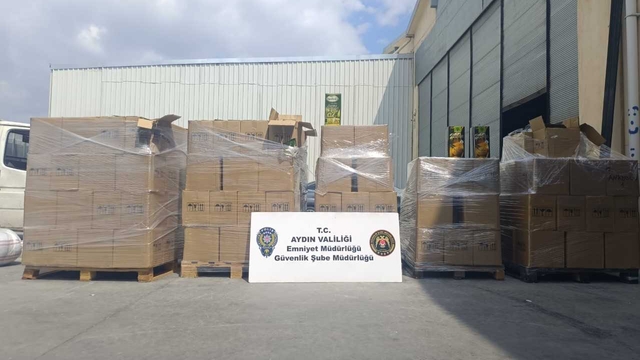 Aydın'da 5 bin 900 litre tağşiş zeytinyağı ele geçirildi