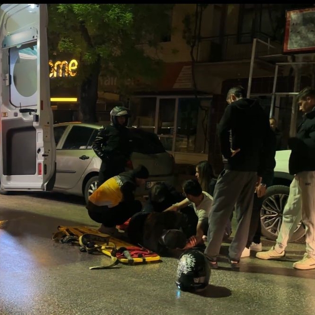Kontrolden çıkan motosiklet devrildi, sürücüsü yaralandı