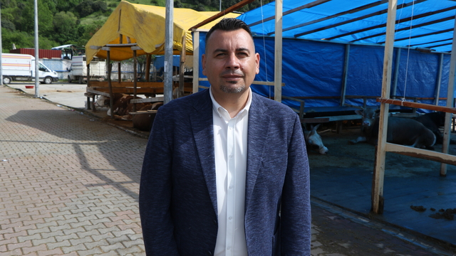 'Kurbanlıkların mutlaka küpeli ve veteriner raporlu olması gerekiyor'