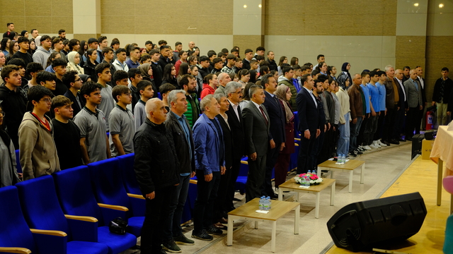 Sivas'ın Şarkışla ilçesinde liseler arası bilgi yarışması yapıldı