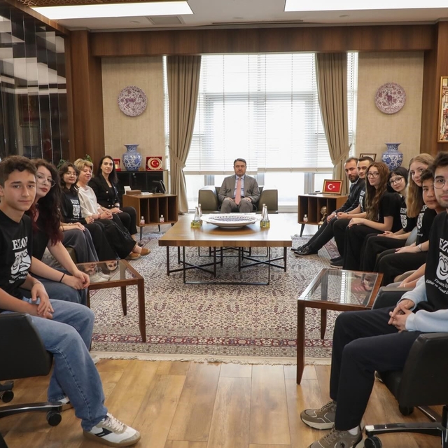 Ege Şampiyonu EZOP Tiyatro, Türkiye finallerinde Kütahya'yı temsil edecek