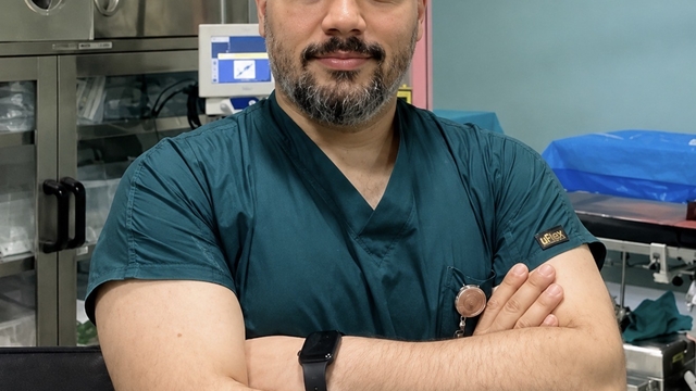 37 yaşındaki beyin cerrahı hayatını kaybetti