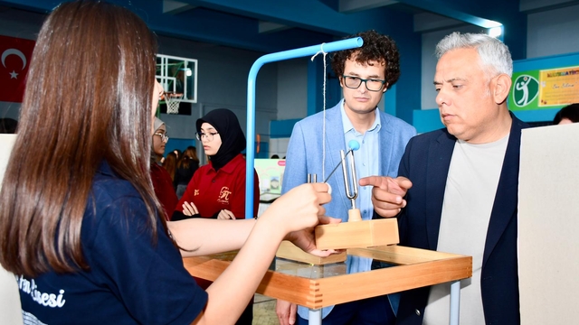Silifke'de "Yaşayan Matematik ve Oyun Sergisi" açıldı