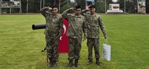 Özel bireyler için özel gün: Bir günlüğüne asker oldular