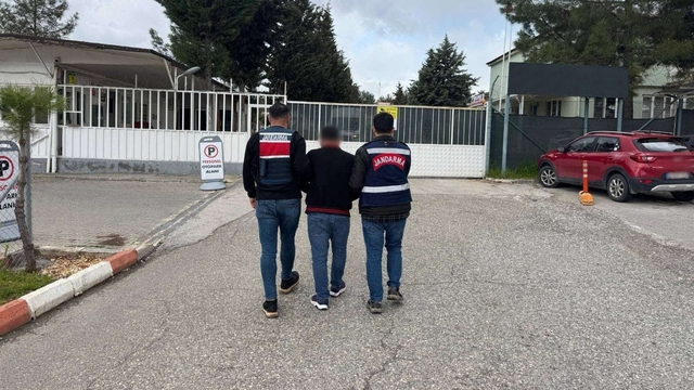 Gaziantep'te jandarmadan yasadışı bahis operasyonu: 2 şahıs tutuklandı