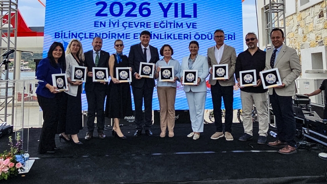 Muratpaşa "En İyi Çevre Eğitim ve Bilgilendirme Etkinlikleri" ödülünü üst üste 11'inci kez kazandı