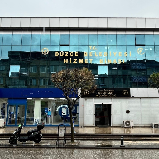 Düzce Belediyesi vezneleri bayram tatilinde açık