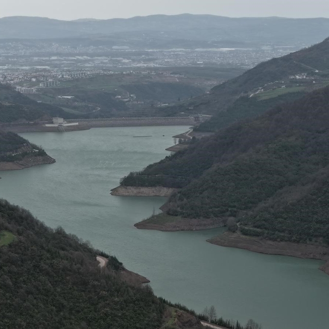Kocaeli Valiliğinden Yuvacık Barajı için "kontrollü su deşarjı" uyarısı