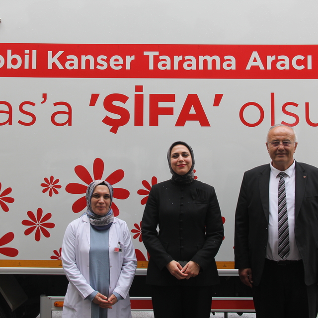 Mobil kanser tarama aracı Zara'da