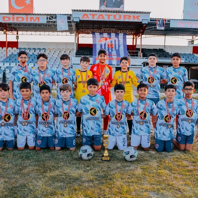 Didim Belediyespor 4 ayrı yaş kategorisinde şampiyon oldu
