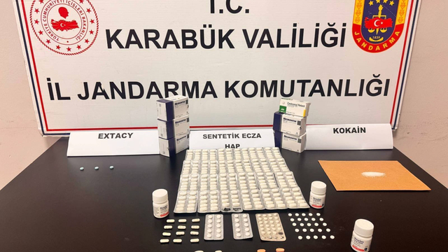 Karabük'te uyuşturucu operasyonlarında 4 zanlı gözaltına alındı