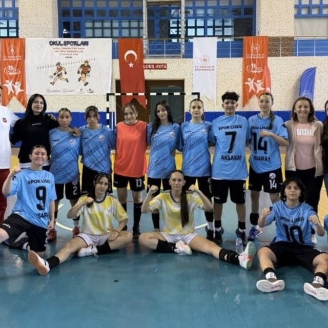 Aksaray Spor Lisesi Kız Futsal Takımı, Türkiye 5.'si oldu