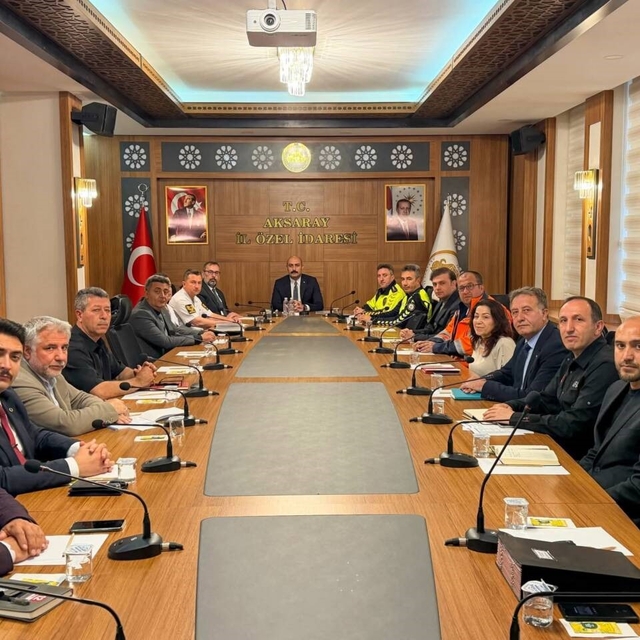Aksaray'da trafik güvenliği toplantısı yapıldı