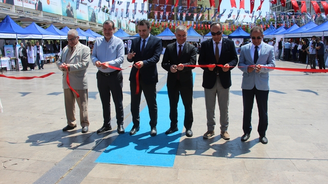 Meslek liseliler hünerleriyle bölümlerini tanıttı