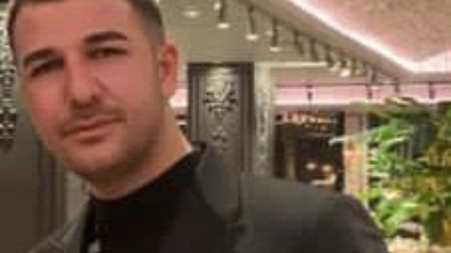 Adana'da motosiklet kamyonetle çarpıştı: 1 ölü