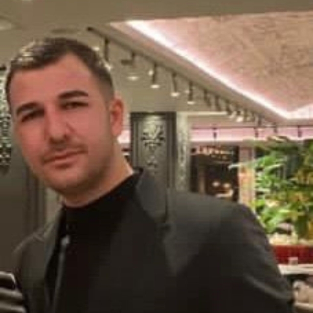 Adana'da motosiklet kamyonetle çarpıştı: 1 ölü