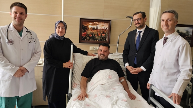 İstanbul'dan Muş'a robotik operasyon
Uzaktan robotik böbrek taşı ameliyatı başarıyla tamamlandı
