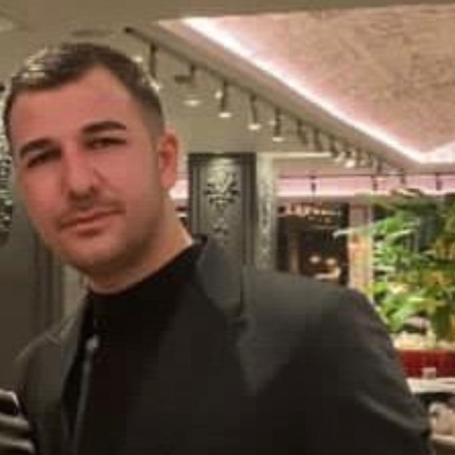 Kamyonet ile çarpışan motosikletin sürücüsü öldü
