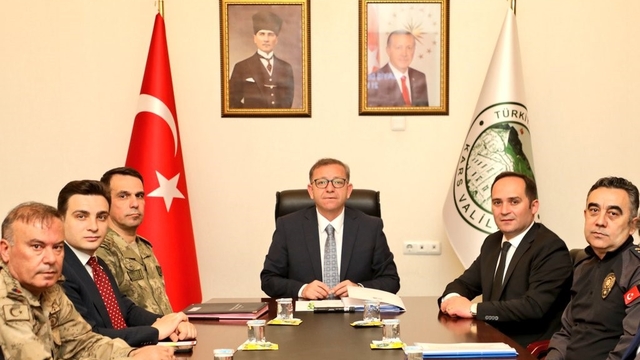 Kars'ta güvenlik zirvesi: İl Güvenlik ve Asayiş Koordinasyon toplantısı yapıldı