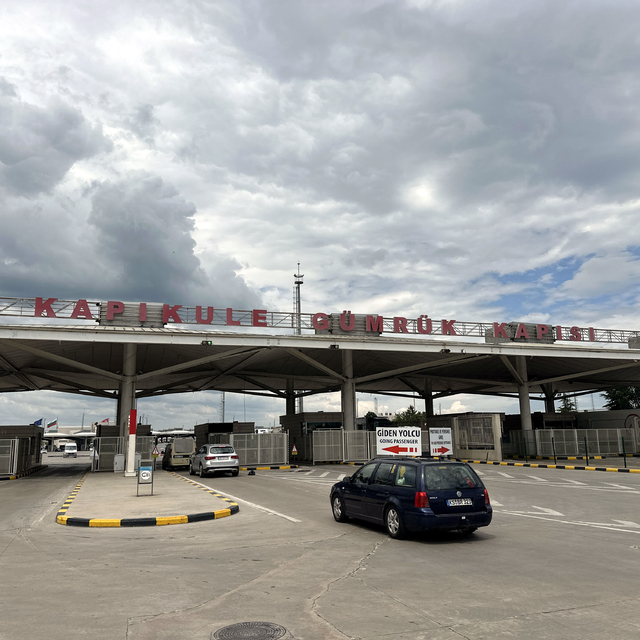Edirne Valisi Sezer: Trafik cezalarını sınır kapılarına gelmeden ödeyin