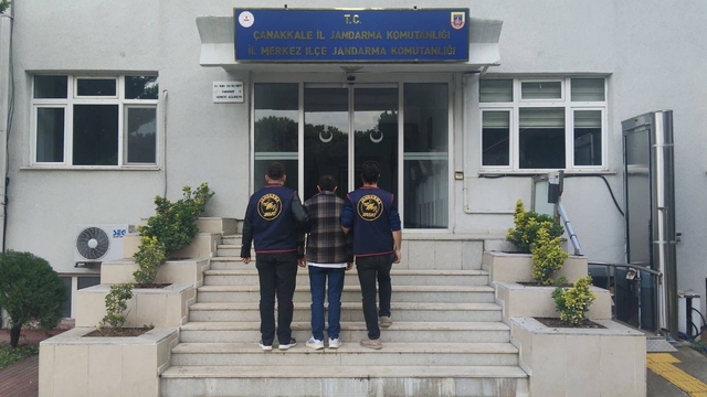 Çanakkale'de çeşit suçlardan aranması olan 10 şüpheli tutuklandı