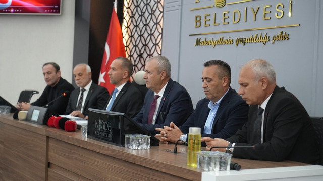 Başkan Özdemir'den ulaşım açıklaması: "Vatandaşımızın mağdur edilmesine izin vermeyeceğiz"