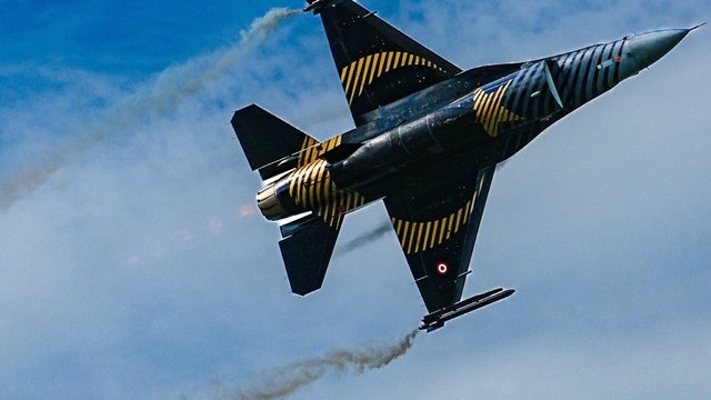 SOLOTÜRK gösterisinde dron uçuran şahsa 108 bin TL ceza