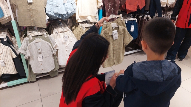 Konya'da 1.086 öksüz ve yetim çocuğa giyim yardımı yapıldı