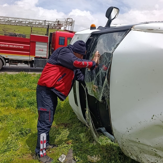 Van'da trafik kazası: 2 yaralı